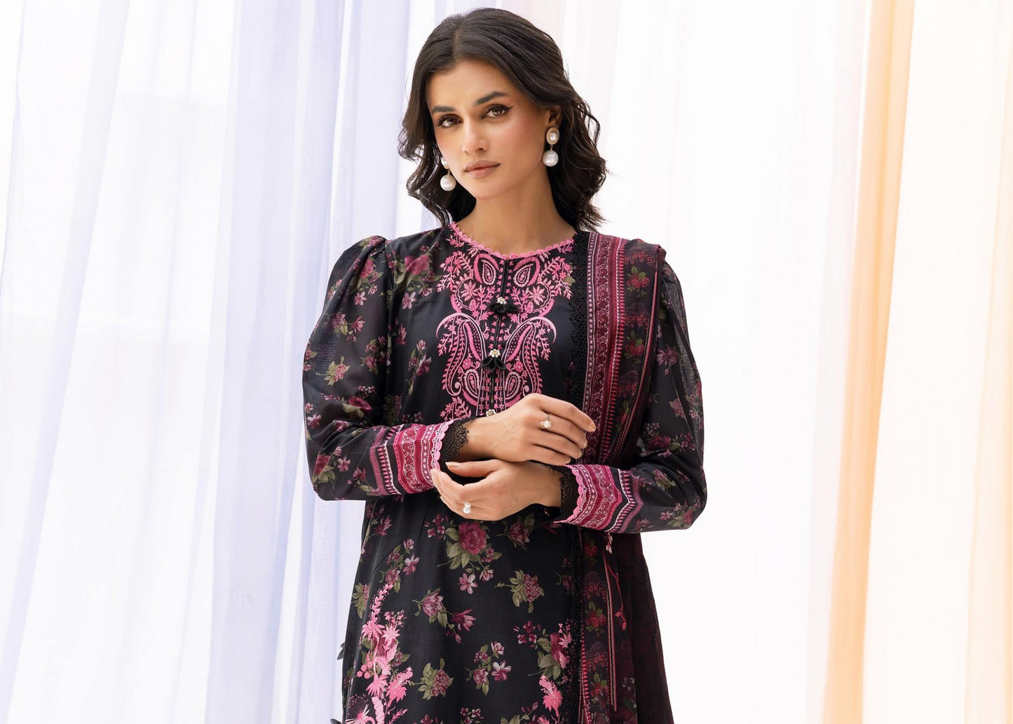 Elegant Lawn Printed Suit with Matching Printed Dupatta – 3PC