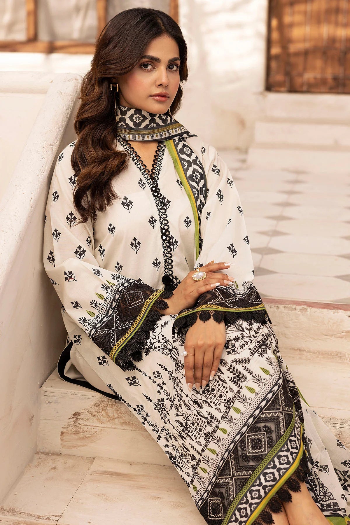 Summer Digital Print Lawn 3-Piece