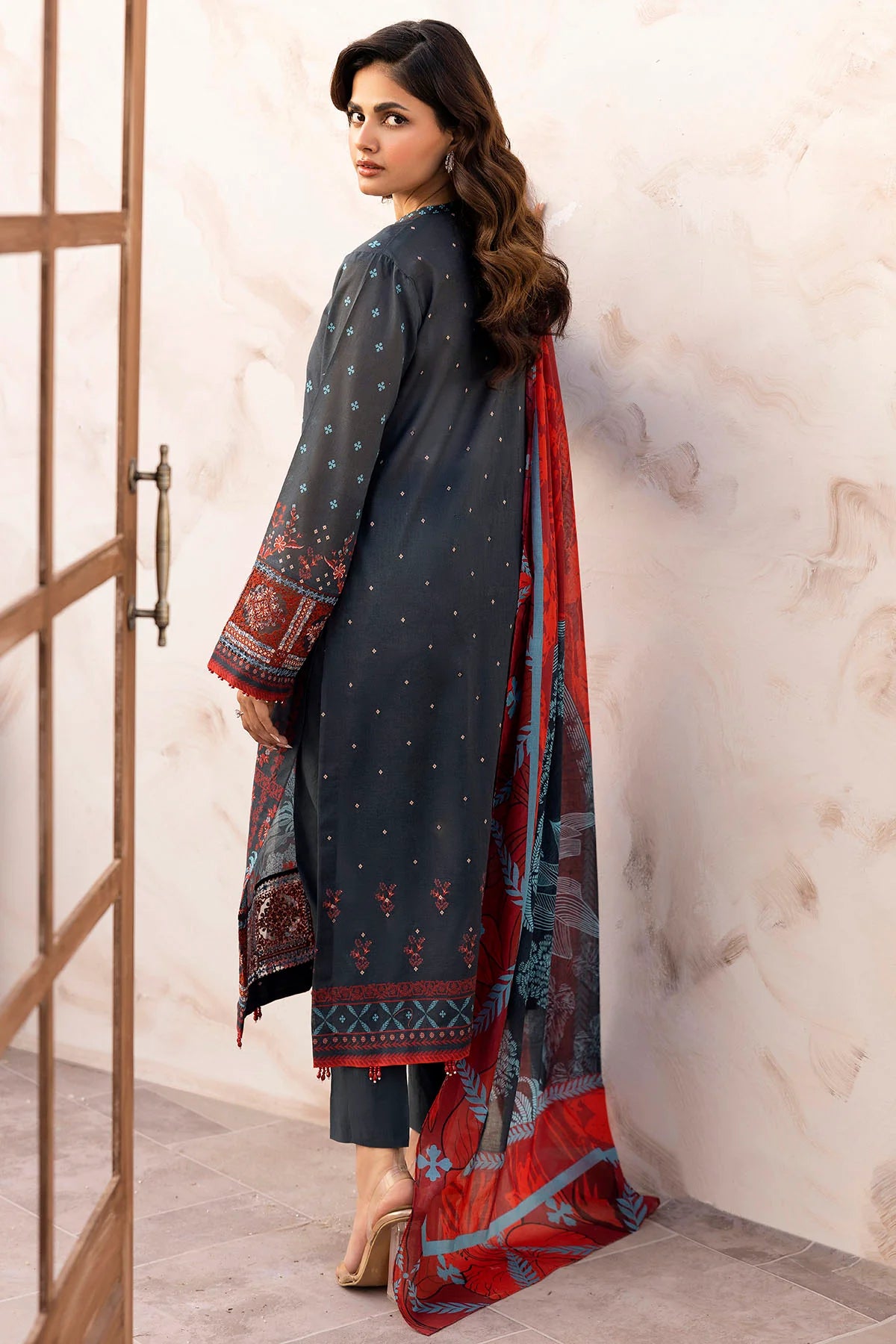 Glowing Beauty Digital Printed Lawn 3PC Dress