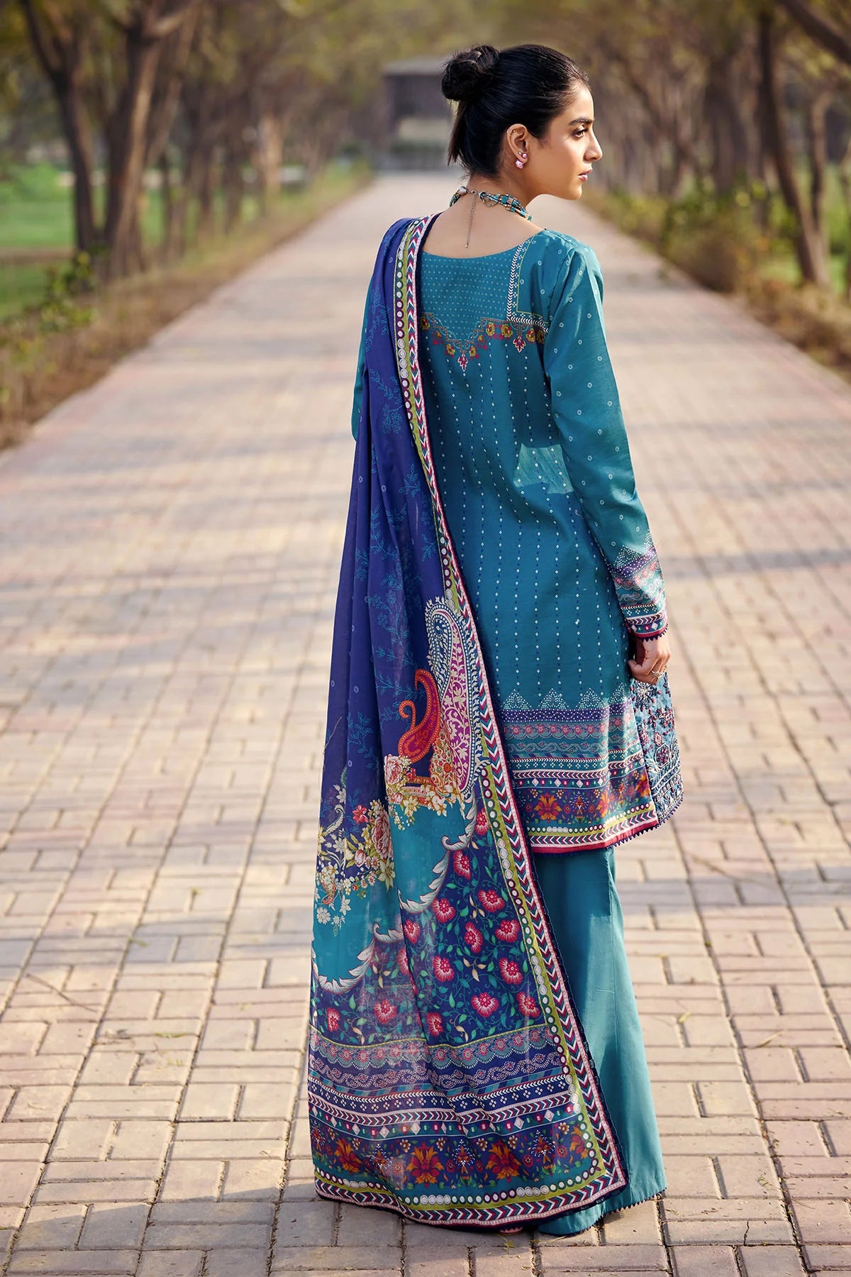 Lawn 3PC Set with Digital Prints
