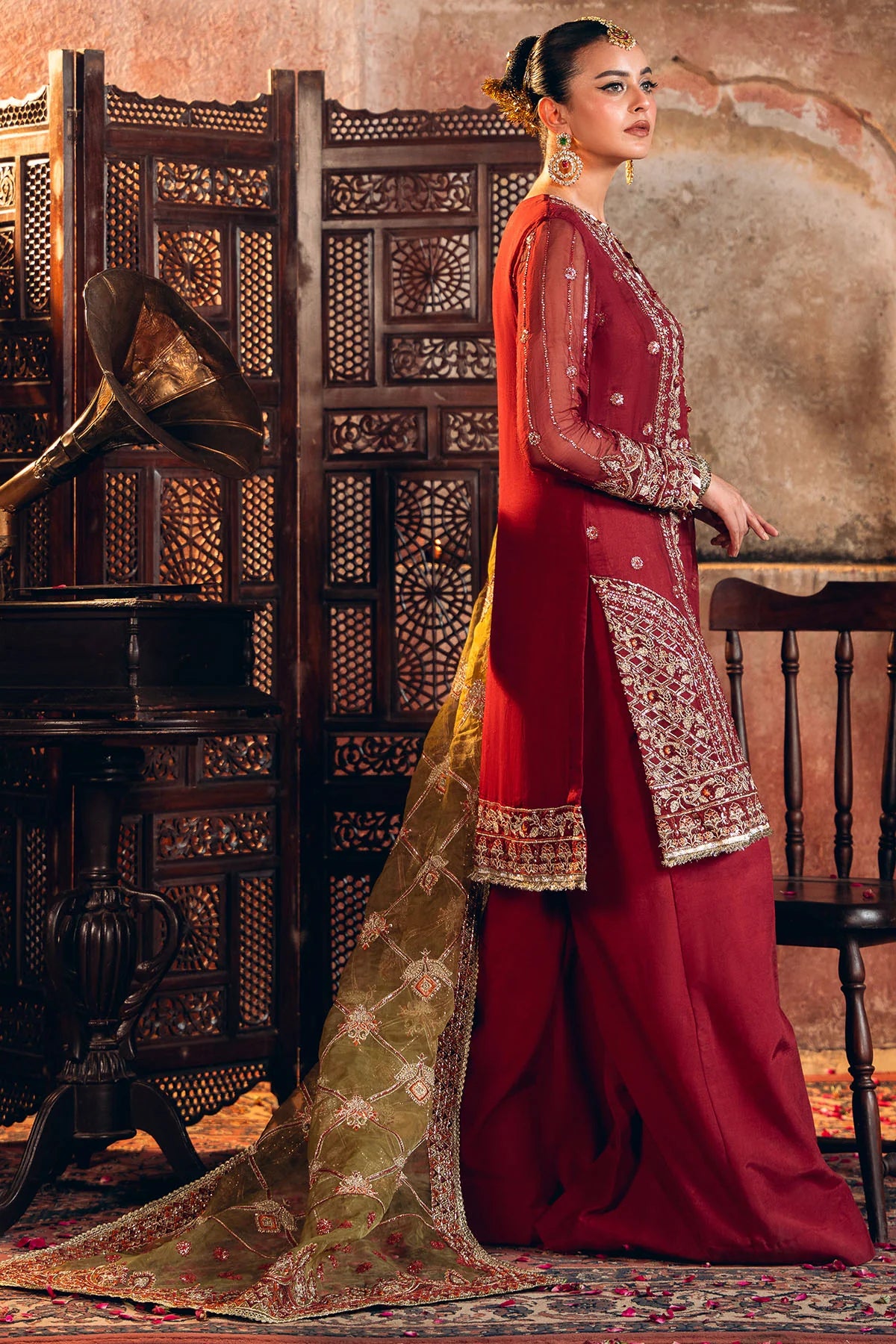 Elegant Silk Net Attire with Exquisite