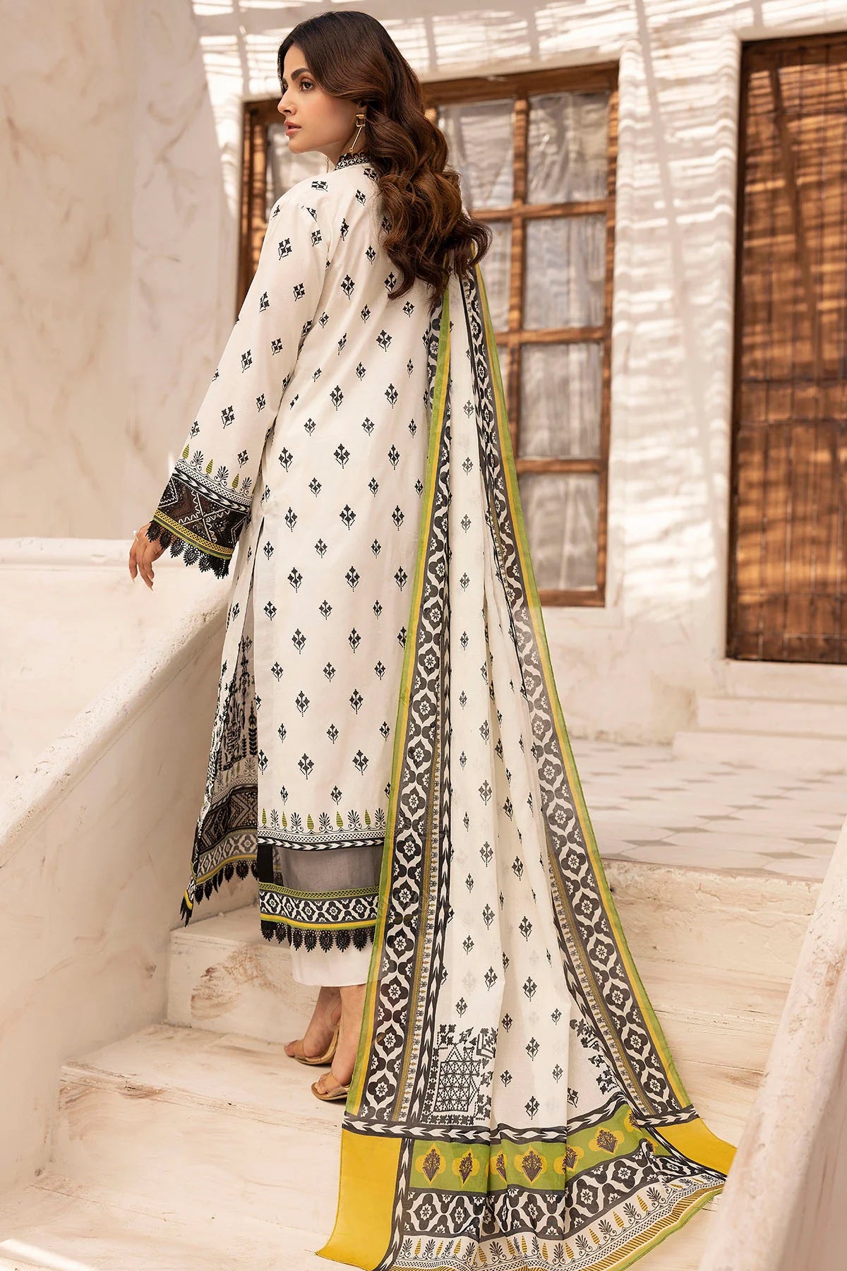 Summer Digital Print Lawn 3-Piece